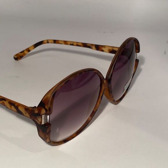 0543 Oversized Round Tortoise and Silver Sunglasses NWT main image 8